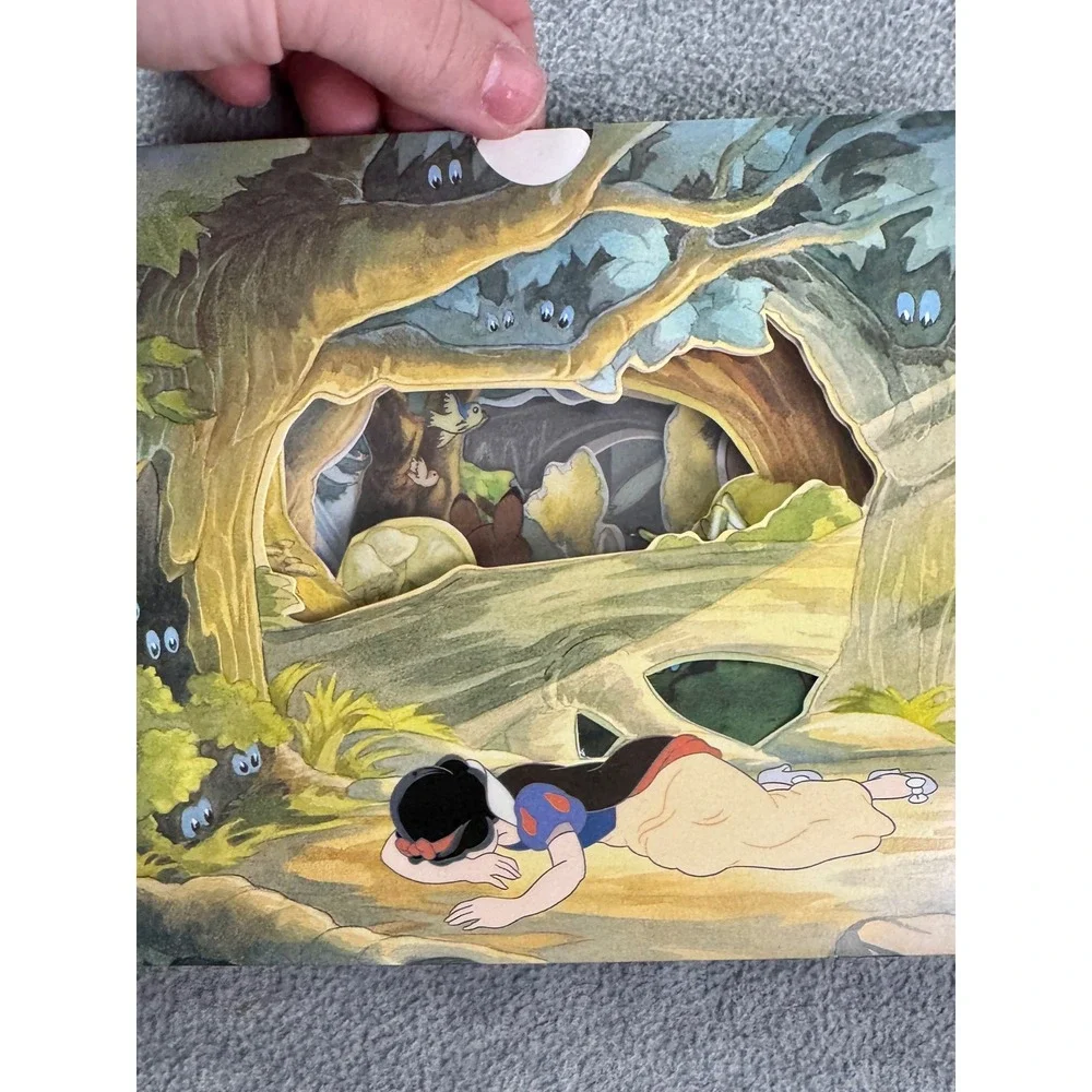 Vintage 1994 Disney Mouse Work Snow White's Escape Slide-N-Show Board Book Bluth
